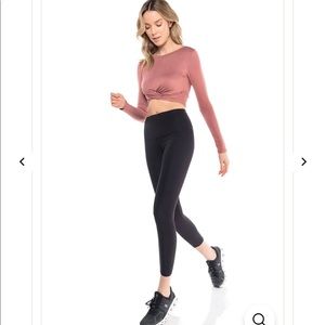 Kyodan day-to-day long sleeve cross over top. Size large. Brand new w/ tags